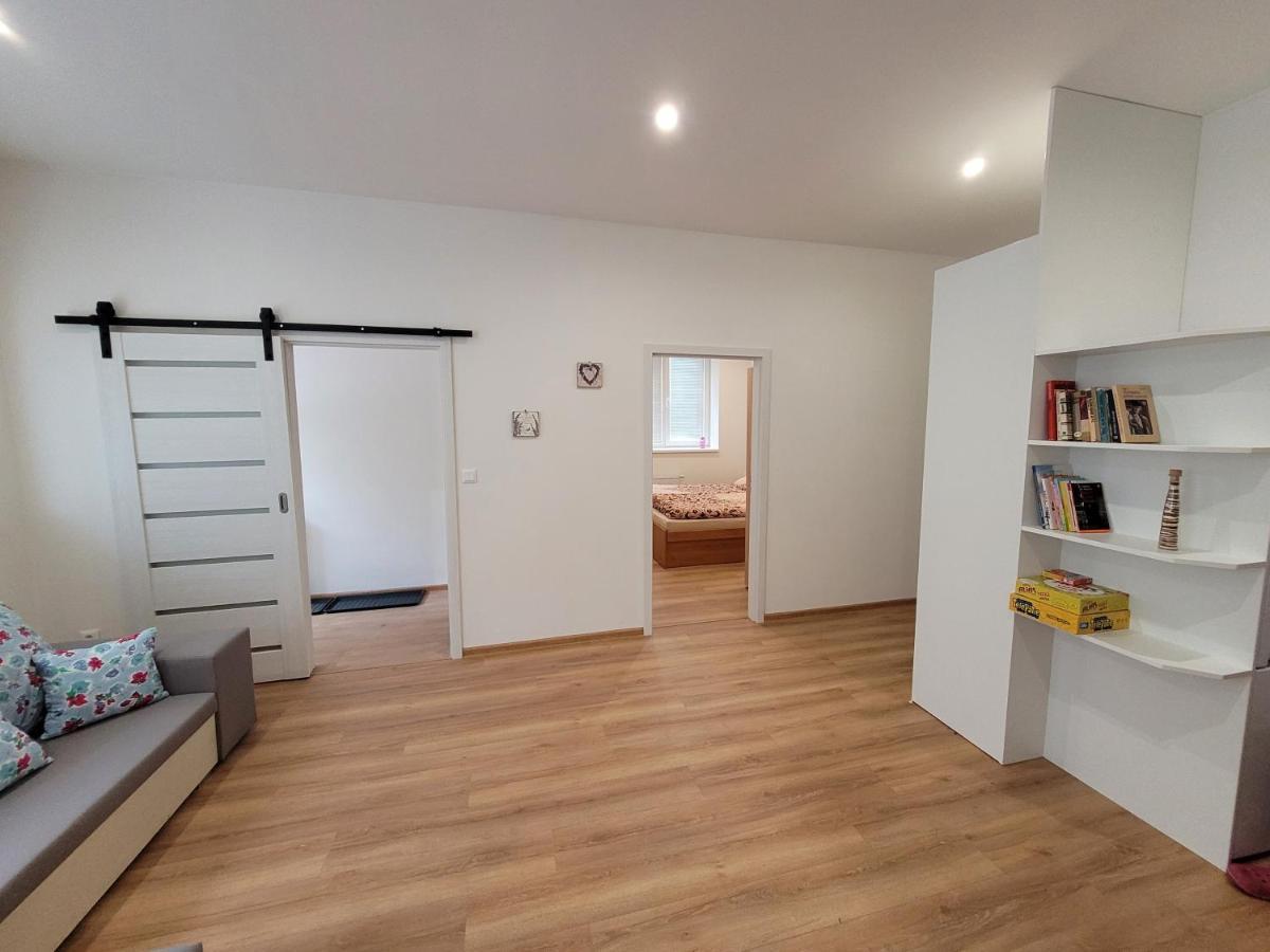 Apartman Tailor Lipótszentmiklós Kültér fotó